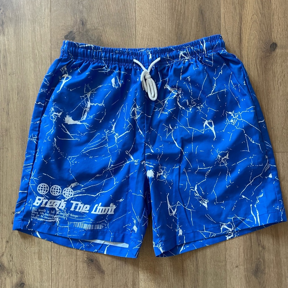 ROMWE men’s blue cracked design swim trunks shorts swimming suit size medium 38